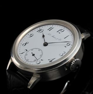 This beautiful wristwatch has the ORIGINAL movement in an excellent