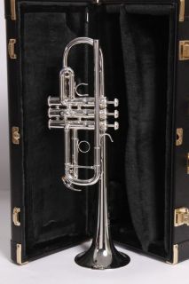  YTR 9445CHS Custom Artist Model Series C Trumpet Regular 886830311239