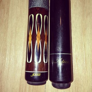 Genuine Joss F02538 Pool Cue w 3 Shafts and Black Beginner Action Cue  