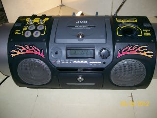 JVC KABOOM BOOMBOX RV DP100 POWERED WOOFER CD SYSTEM CASSETTE AM FM