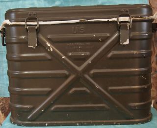 New 1984 Military Insulated Mermite Hot Cold Food Container w 3