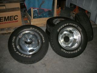 Ford King Ranch F 350 450 Dually Wheels and Tires