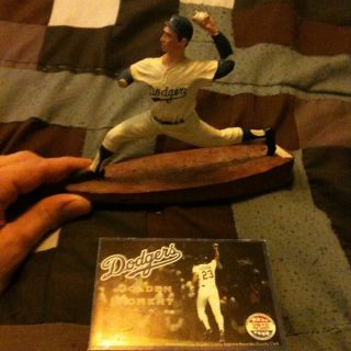 Koufax Limited Edition Dodgers Stadium Giveaway Statue & Kirk Gibson