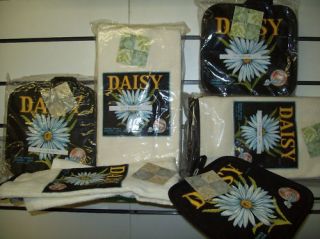 Lot 12 Kitchen Dish Towel Pot Holder Set Daisy Design Wholesale NIP