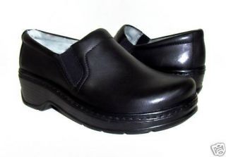 Klogs Womens Naples Black Smooth Leather Sizes 6 to 11