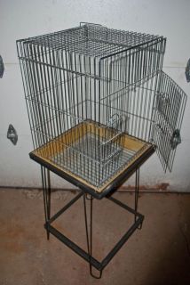 LARGE BIRD CAGE Good for Small Parrot or Similar with One Piece METAL