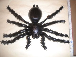 Large Plastic Spiders Made Perfect for Geocaching Geocache Containers