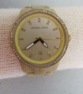 Michael Kors MK5255 Resin Ladies Glitz Watch Used 