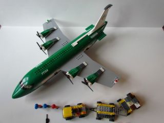Lego Cargo Plane Set 7734 City Airplane Boarding Stair Vehicle