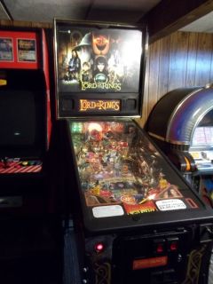 Lord of The Rings Pinball Machine