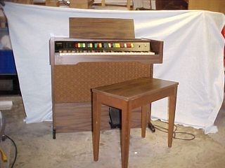Lowery Genie Organ with Bench Books and Light