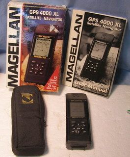 Magellan GPS Satellite Navigation System 4000 XL with Original Box Wor