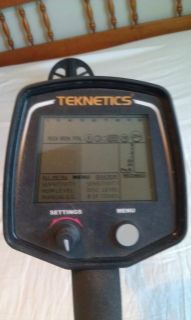 Teknetics Metal Detector