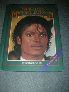 Michael Jackson Memorabilia Weekly Reader Book 1984 Biography GUC