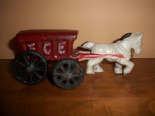 Cast Iron Minature Horse and Wagon