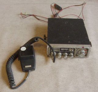 Midland Model 77 857 CB Radio with Microphone