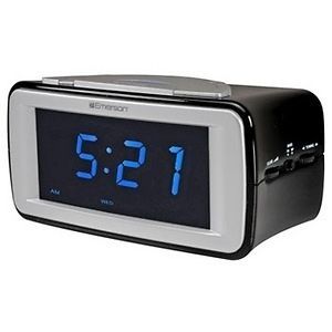 Emerson CKS9031 SmartSet Dual Alarm AM/FM Clock Radio