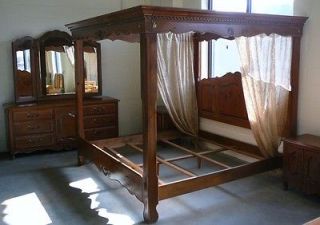 Ethan Allen King Canopy Bedroom Set Bed Dresser Night Tables STUNNING