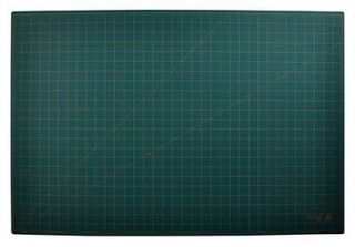Lion Post Consumer Recycled Large Cutting Mat 24 x 36 Inches Green 1