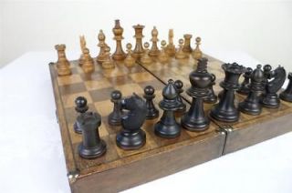 ANTIQUE EARLY 20th C.STAUNTON STYLE CHESS SET K.3 1870 FOLD OUT