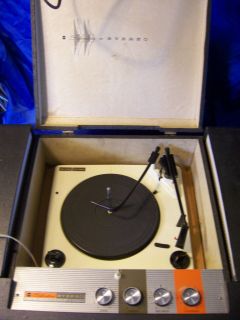 VINTAGE  SILVERTONE Voice Of Music 3274 STEREO RECORD PLAYER
