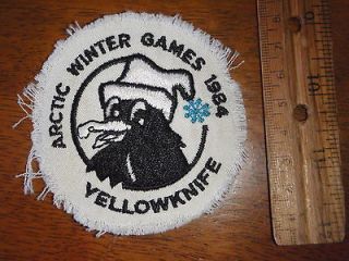 VINTAGE ARTIC WINTER GAMES 1984 YELLOWKNIFE 1984 SKIING PATCH BX D 5