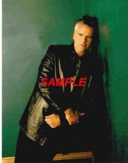Richard Dean Anderson Leaning on Wall in Leather Jacket Stargate 8 x