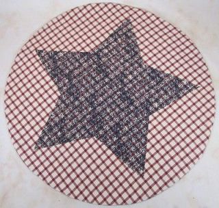 Country Red & Cream Navy Stenciled Star Liberty Round Table Mat 20 in