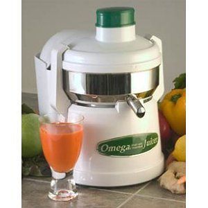 Omega 4000 Stainless Stee l 1/3 HP Continuous Pulp Ejection Juicer
