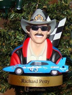 Hallmark Ornament (Stock Car Champions, No. 2) RICHARD PETTY (Nascar