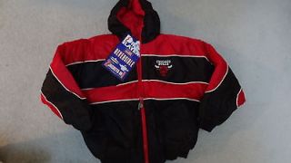 NWT NBA Chicago Bulls Youth Hooded Reversible Red & Black Jacket