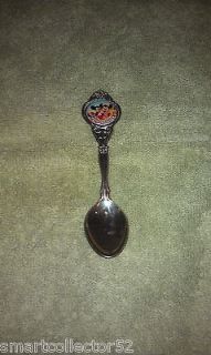 .Disneyland Collectible Souvenir Spoon. Made in Holland. Silverplated
