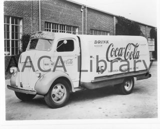 1941 Ford COE Bottlers Rack Truck, Coca Cola, Factory Photo (Ref