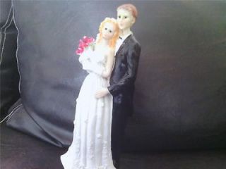 Topper Merried Couple Wedding Party Celebration Family Dancers Gift
