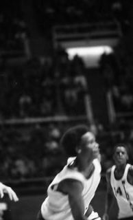1977 35mm Negs Illinois Prep Basketball S. Laurence Defeats Philips
