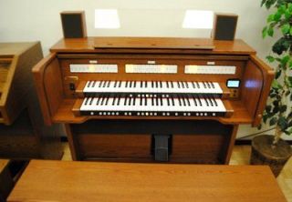 Roland C380 Church Organ