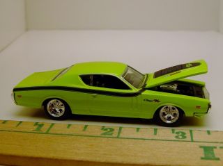 100% HW 71 DODGE CHARGER R/T 440 MAGNUM W/ RUBBER TIRE LIMITED