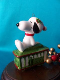 Rare Ceramic Snoopy Peanut Charlie Brown Christmas ORNAMENT Green