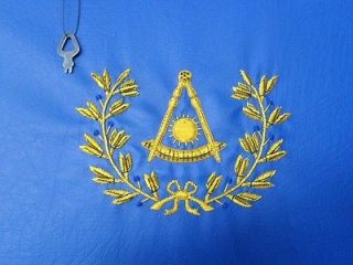 HAND EMBROIDED MASONIC CUSTOM BLUE, P.M. APRON CASE GOLD WITH WREATH
