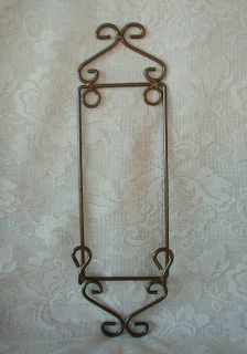 Ornate Antiqued Gold/Brass Metal Wall Plate Rack   NEW