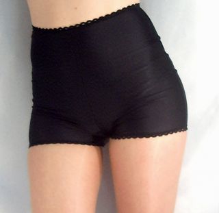 RETRO STYLE HIGH WAISTED SPANDEX SHORTS HOT PANTS WITH LACE EDGE BLACK