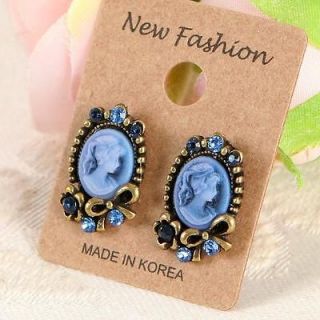 Vintage Style Antique Gold Plated Fashion Stud Earrings Blue 117