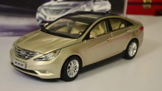 18 Hyundai Sonata 2011 Die Cast Model Gold Color Only One