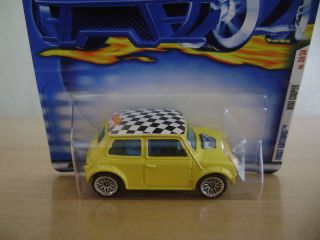 Hot Wheels 2000 First Editions Mini Cooper 30 36