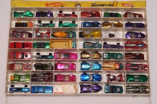 Vintage Mattel Hot Wheels Redline Lot of 47 Well Played with Cars Case