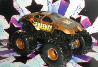 Team Meents RARE Metal Base Monster Jam Truck Hot Wheels 1 64