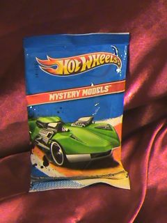 HOT WHEELS 2011 MYSTERY MODELS NUMBER 20 AMAZOOM JUST RELEASED RED