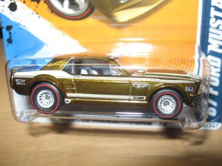 Hot Wheels 2012 67 Ford Mustang Coupe Super Treasure Hunt