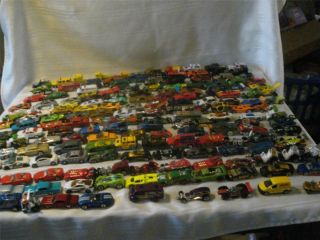 BIG HUGE LOT OF 170 HOTWHEELS & MATCHBOX CARS TRUCKS WITH DHL DELIVERY
