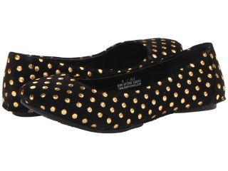 Born Stowaway II   Crown Collection Studded Suede) Womens Flat Shoes (Black)